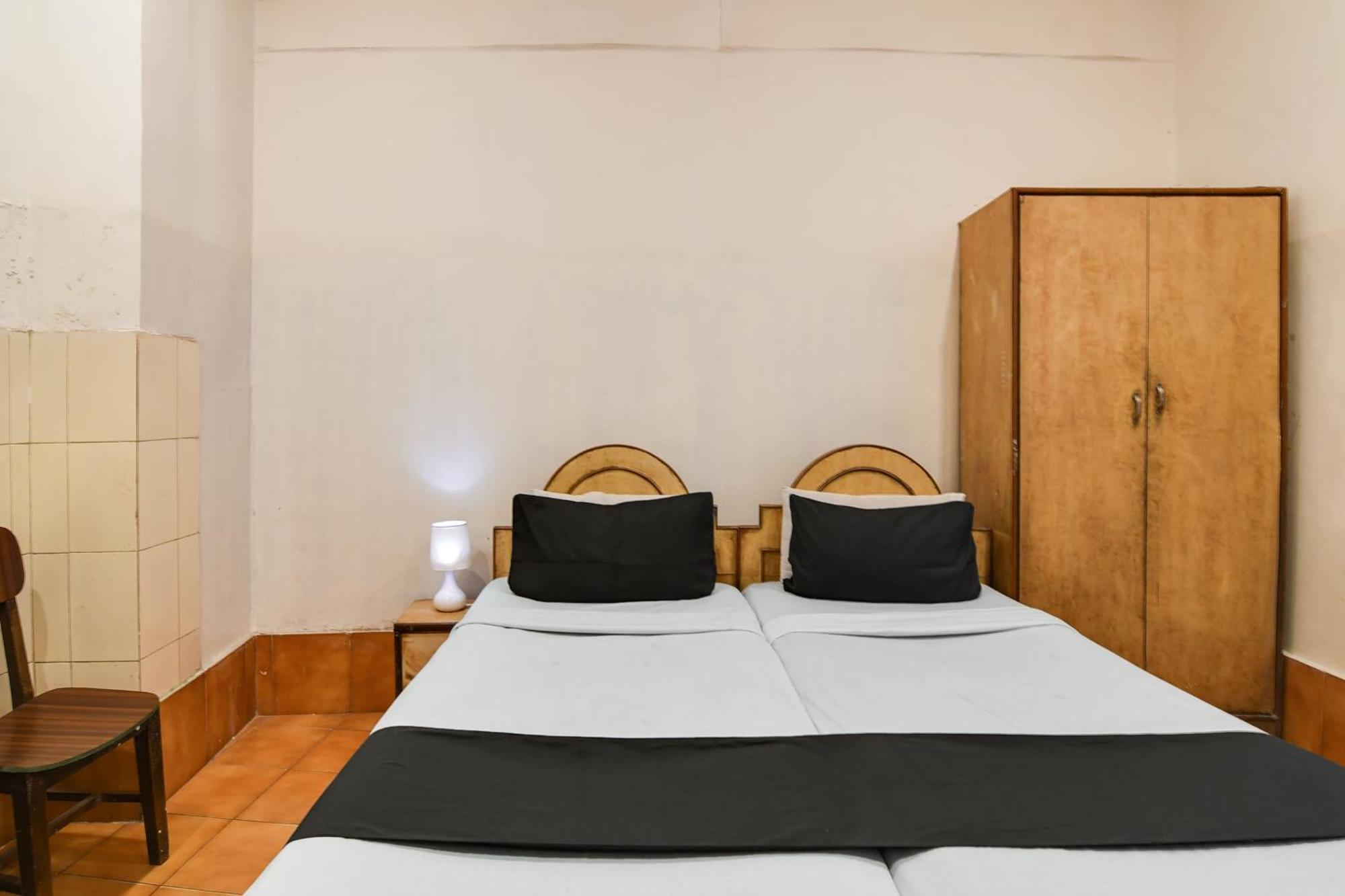 Hotel O Dinar Kalküta Dış mekan fotoğraf