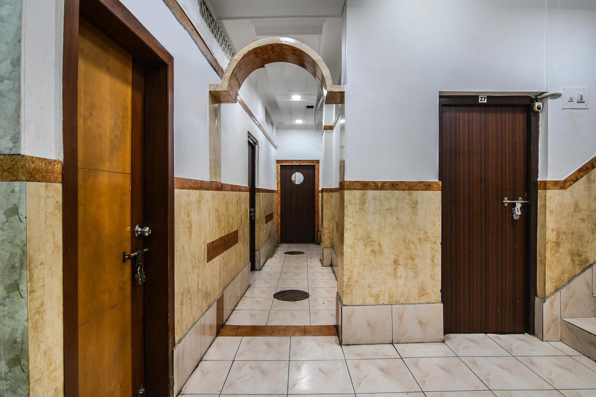 Hotel O Dinar Kalküta Dış mekan fotoğraf